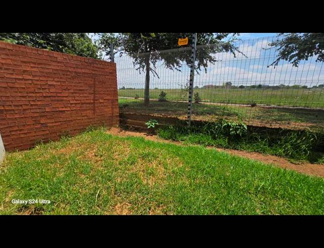 2 BEDROOM PROPERTY TO RENT IN PARKDENE